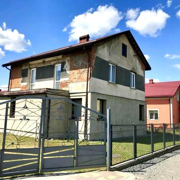 Вузька вул.