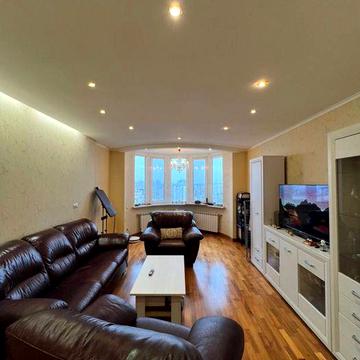 Продаж квартири, Срібнокількська 1, наявний генератор