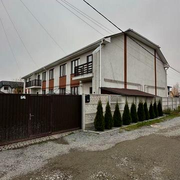 Продаж сучасного Котеджу