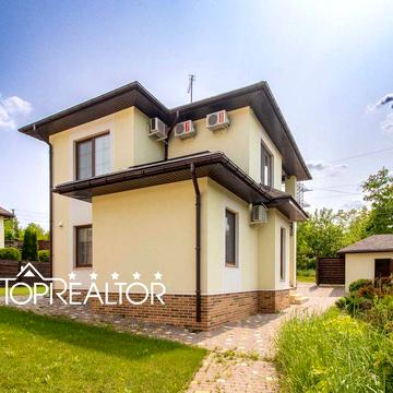 Продам 2-поверховий будинок з ремонтом Флорінка-2 (Флоринка)