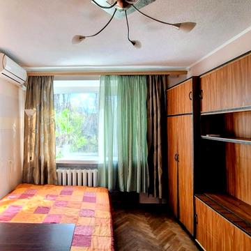 Олени Теліги вул., 57