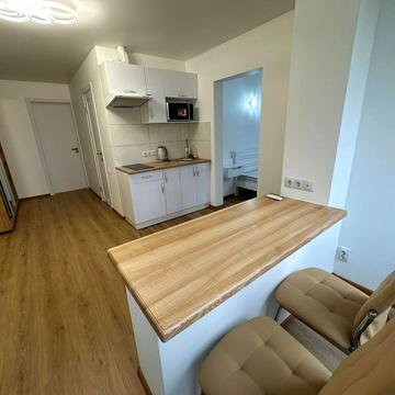 Львівське шосе, 31