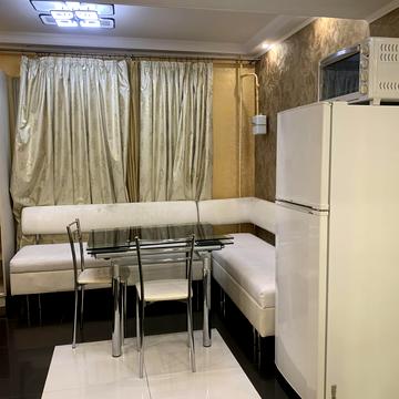 Івана Луценка пров., 3/7