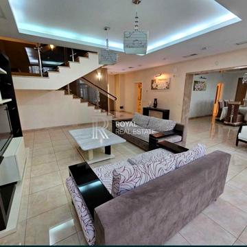 Лісова вул.