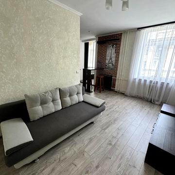 Героїв УПА вул., 20