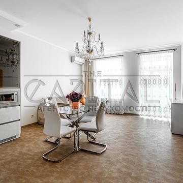 Костянтинівська вул., 22/17