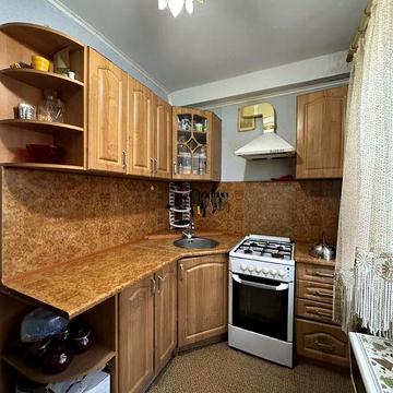 2к. вул. Радіаторна, гарне розташування.