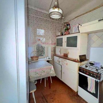 2-к квартира в центре города. Недалеко набережная.