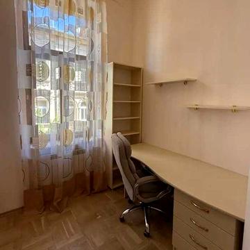 вул. Рутковича. Ближній ЦЕНТР.  Гарний Ремонт. Чудова Локація. Оренда.