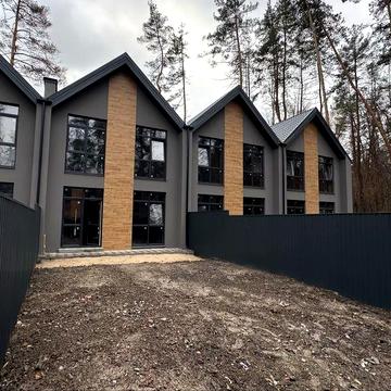 Дуплекс біля Бучанського