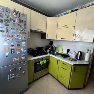 Продаж власної 3-х кімнатної квартири