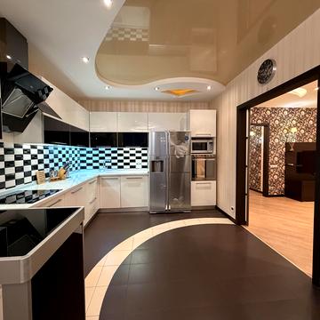 Олександри Екстер вул. (Марини Цвєтаєвої), 13