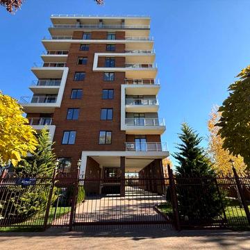 Шикарная 3к студия в центре с паркоместом