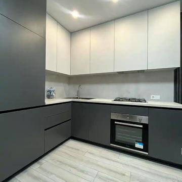 Співдружності вул., 5