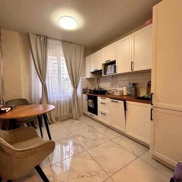 Продаж 3кімнатної квартири,Після якісного капітального ремонту