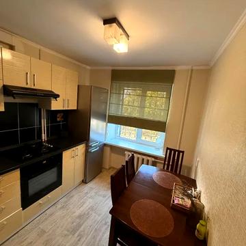 Шодуарівська вул. (Людмили Сталь), 5