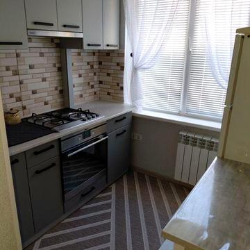 Продам двохкімнатну квартиру