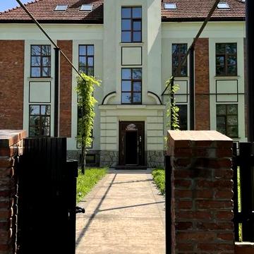 Софії Галечко вул., 2Б