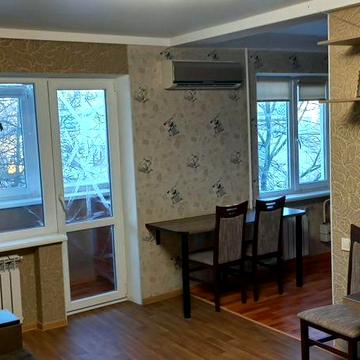 Продам квартиру 3-х кімнатну