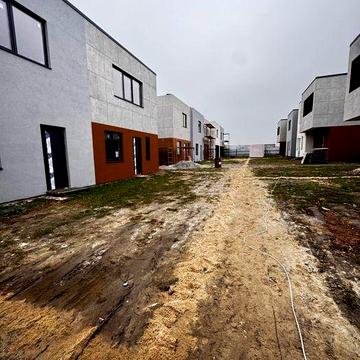 Продаж тауна в Горенці! Без Комісії!