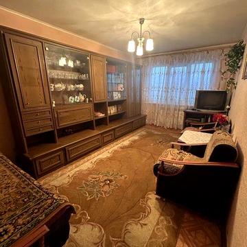 Продається 3-кімнатна квартира з індивідуальним газовим опаленням