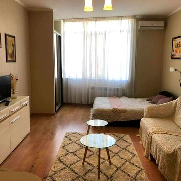 Жилянська вул., 118