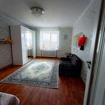 Продається 2 кімнатна квартира з гаражем