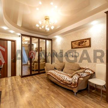 Продається 2к квартира з капремонтом метро Лукьянівська