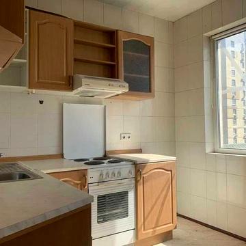 Продаж 2к квартири Харківське Шосе 148 Дарницький р-н