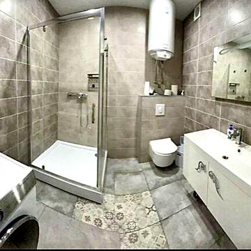 Сдаю 1 комнатгую квартируна НАМЫВЕ  в ЖК»Ривьера»