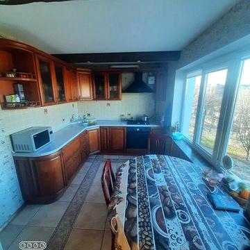 Продам трехкомнатную квартиру на Шевченковском