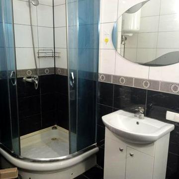 Классная однушка Соцгород..Оплата помесячно.Свет не отключают!