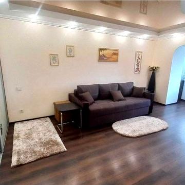 1к пр.Яворницкого 7, Нагорный р-н