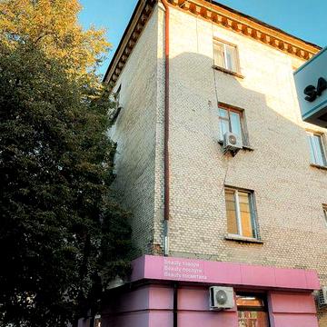 Сталінка!  3 кімнатна квартира в центральній частині міста, Пивзавод