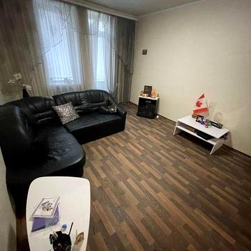 Срочно! Продам 2-х ком квартиру на Кресе (с автономкой)