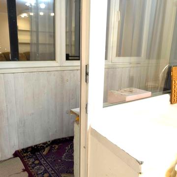 Здається 1 квартира, є все необхідне