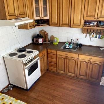 Продам 1 комнатную квартиру улуч. пл-ки Роганский ж/м возле Класса