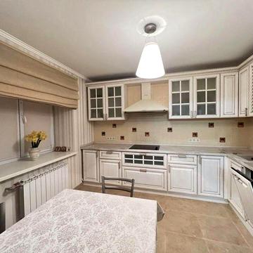 3-к, Молочна вул., 11, Спортивна, р-н ст. метро