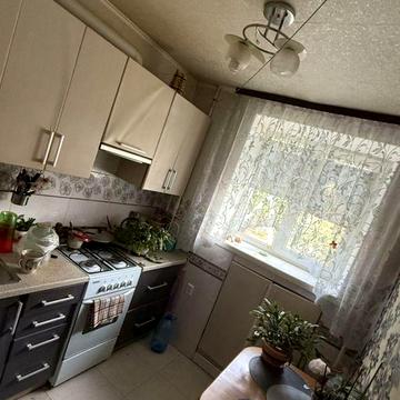 Продам 1 кім.квартиру вул.Мрії Київ