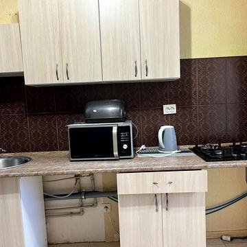 ЖК "Смарагдове місто". Здається світла простора 1-к.квартира.