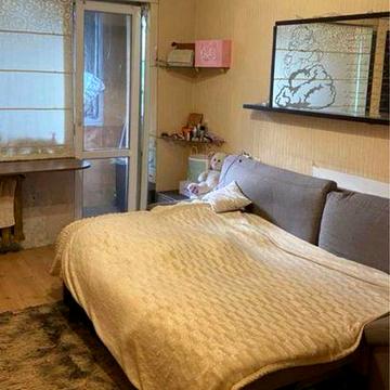 Пролам 2 кімнатну квартиру  вул Косиора Слобжанськй