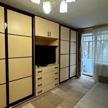 Володимира Великого вул. (Артема), 15