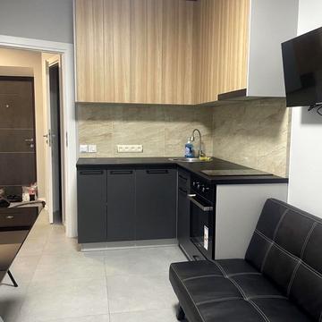 Героїв Небесної Сотні просп., 16/10