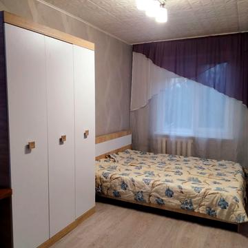 Добровольців пров., 10