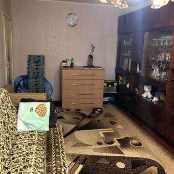 Продам 2 кім. кв. У Салтівському районі.
Салтівске шосе 112-а