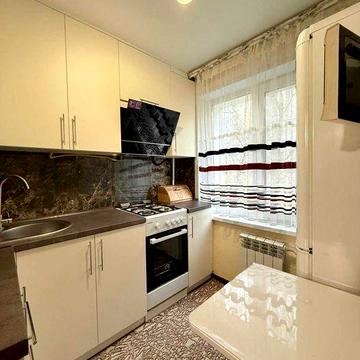 Продаж 1-кімнатної квартири по вул. Герасима Кондратьєва(Кірова)