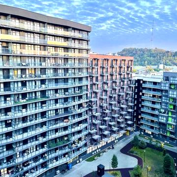 Вячеслава Чорновола просп. (), 16ж