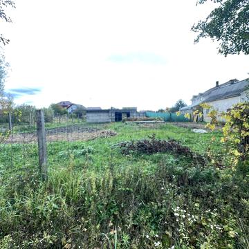 Джерельна, 13