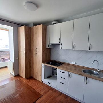 Героїв Небесної Сотні просп., 26/8