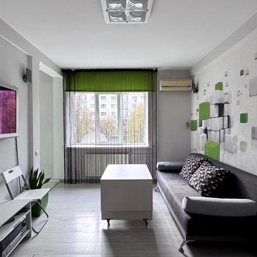 Лесі Українки бульв., 5